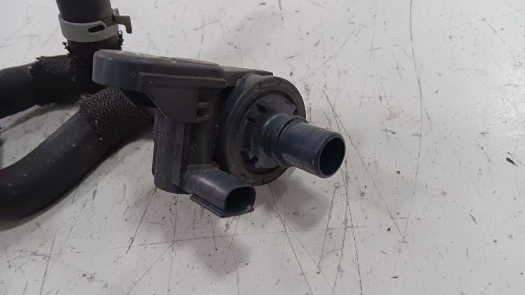 Toyota Rav 4 Coolant Line Crossover Pipe  2019 2020 2021 2022 2023 2024