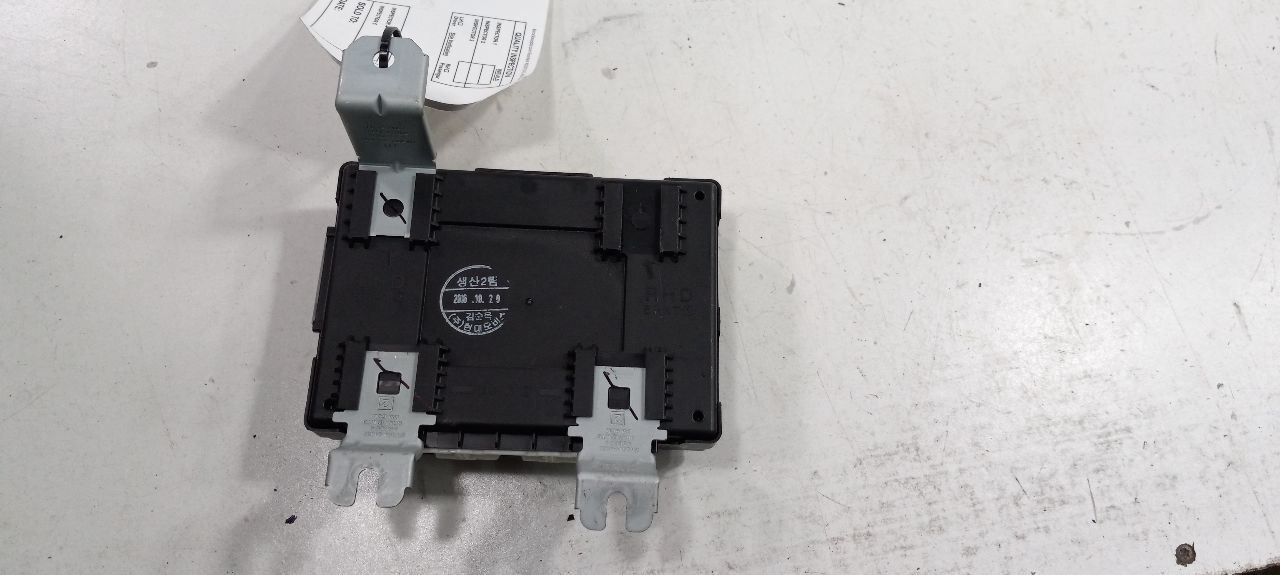 Body Control BCM Computer Module Dash Fits 17-18 SANTA FE