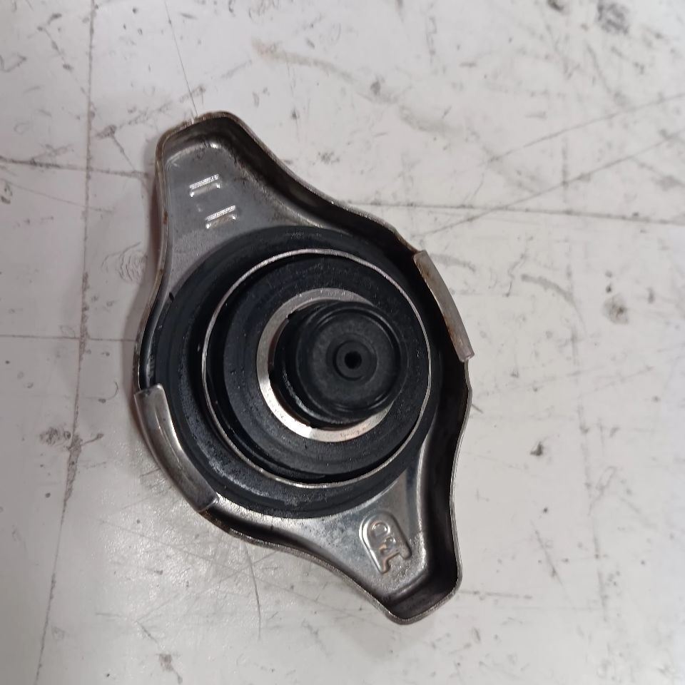 Honda CR-V Radiator Cap 2012 2013 2014 2015 2016