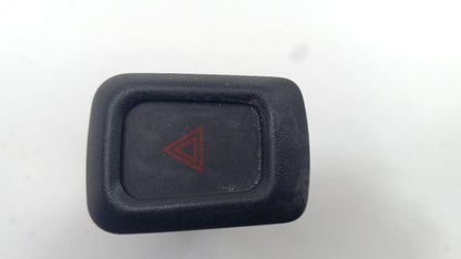 Sentra Hazard Switch 4 Way Flasher Button 2006 2005 2004 2003 2002