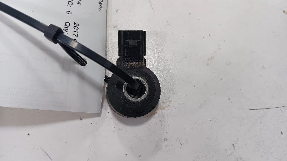 Acura RDX Knock Sensor OEM 2016-2018 Used 72000 Miles Auto Part