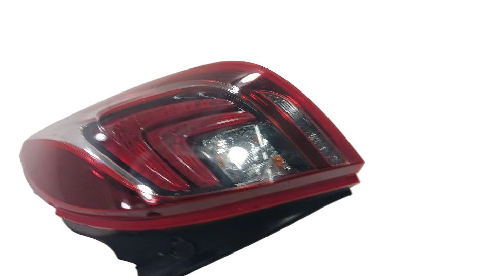 Passenger Right Tail Light Brake Lamp Fits 18-19 ENCORE