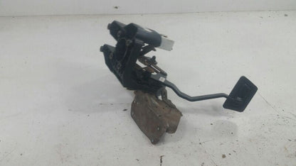 2009 CRYSLER TOWN AND COUNTRY Brake Pedal 2008 2010