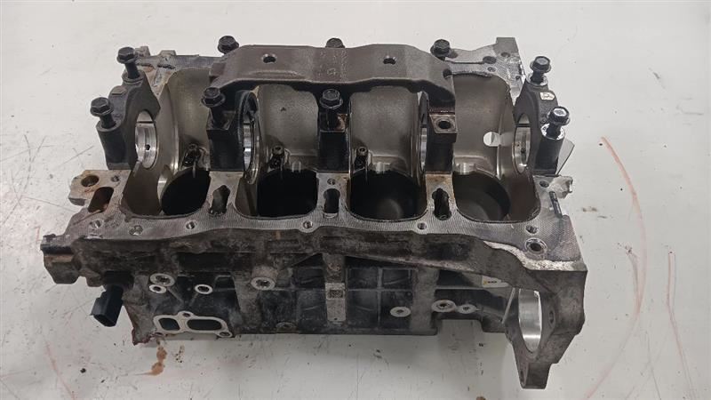 Engine Cylinder Block Sedan 2.4L Fits 15 200