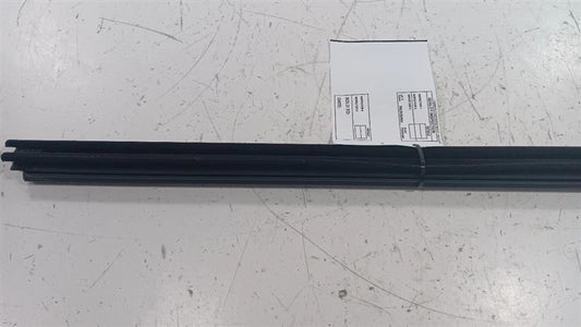 Chrysler 200 Right Front Weather Strip Interior  2015 2016 2017