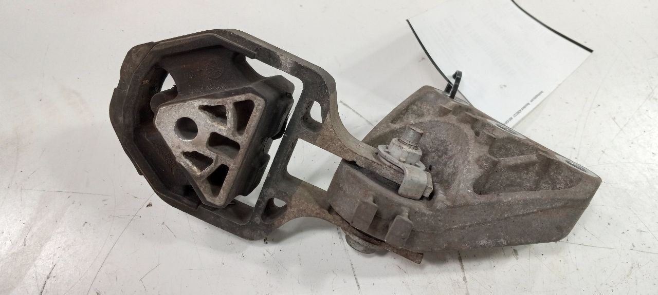 2014 Dodge Dart Engine Motor Mount Rear Back