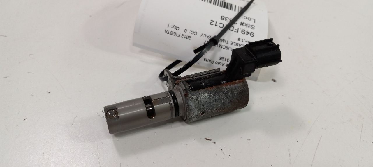 Ford Fiesta Variable Timing Gear Oil Control Valve Solenoid Cylinder Head 2012