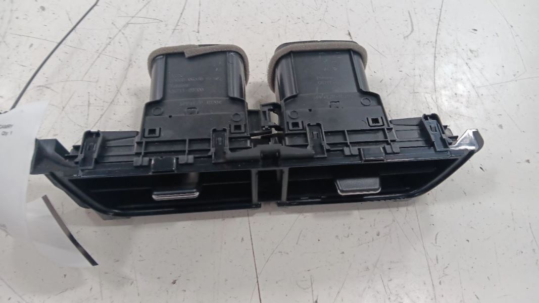 Toyota Camry Dash Air Vent Center Middle  2021 2022 2023