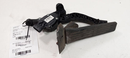 Hyundai Elantra Gas Pedal 2013 2014 2015 2016 2017