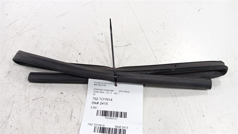 Toyota Prius Cowl Vent Panel Hood Rubber Seal 2015 2014 2013 2012