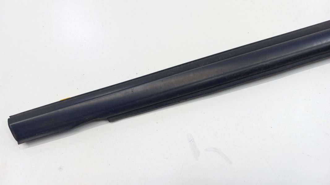 MDX Door Glass Window Weather Strip Trim Rear Right Passenger Back 2003 2004 05