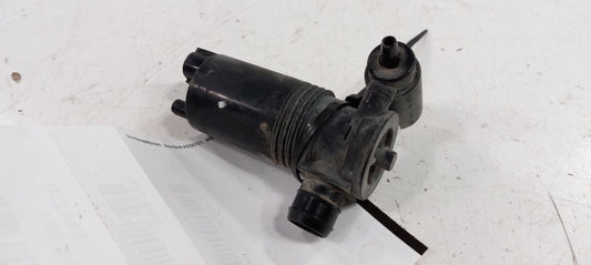 Nissan Versa Windshield Washer Wash Fluid Reservoir Motor Pump Electric 2007 08