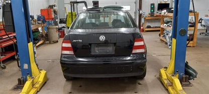 Volkswagen  JETTA     2002 Door Window Crank Front2003 2002 2001 2000