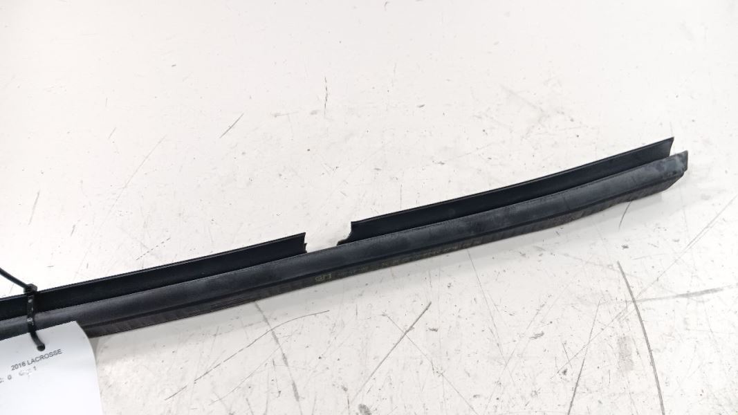 Buick Lacrosse Right Rear Weather Strip Interior 2013 2014 2015 2016