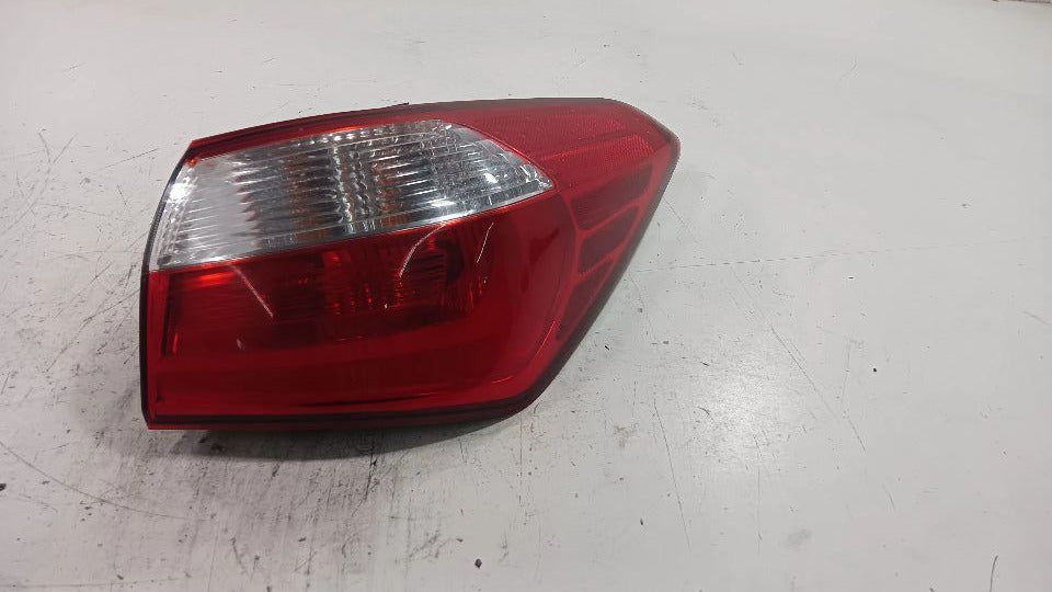 Passenger Right Tail Light Brake Lamp Incandescent Sedan Fits 14-16 FORTE