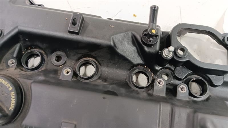 2016 Kia Forte Engine Cylinder Head Valve Cover