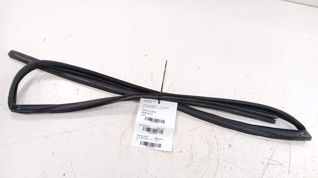 Honda Insight Door Glass Window Seal Rubber Right Passenger Front 2010 2011 2012