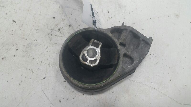 2008 CHEVY COBALT Engine Motor Mount 2006 2007 2009 2010