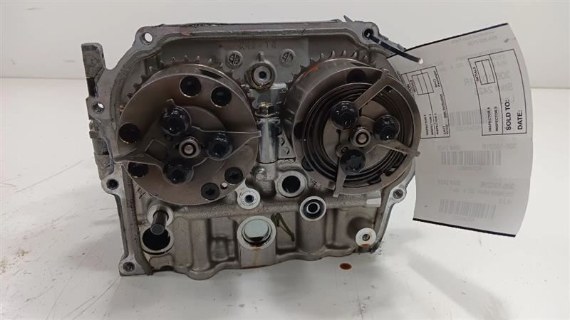 Passenger Right Cylinder Head Fits 17-19 IMPREZA