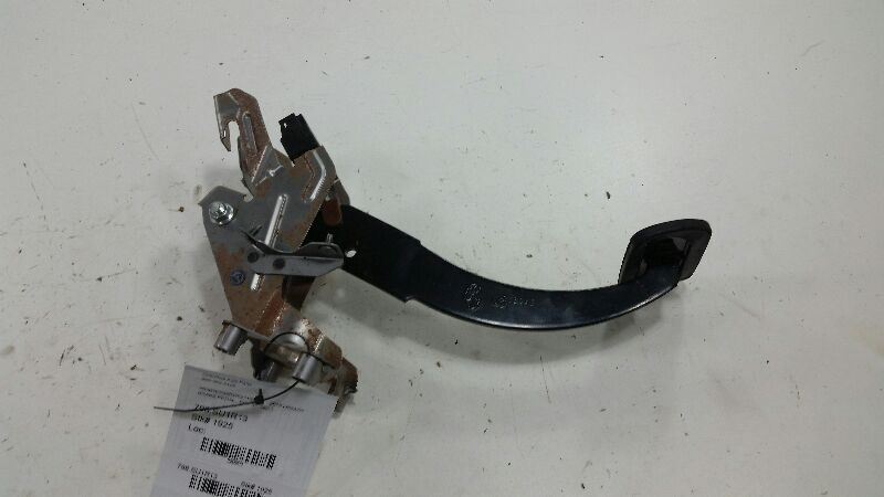 2013 Subaru Legacy Brake Pedal 2010 2011 2012 2014