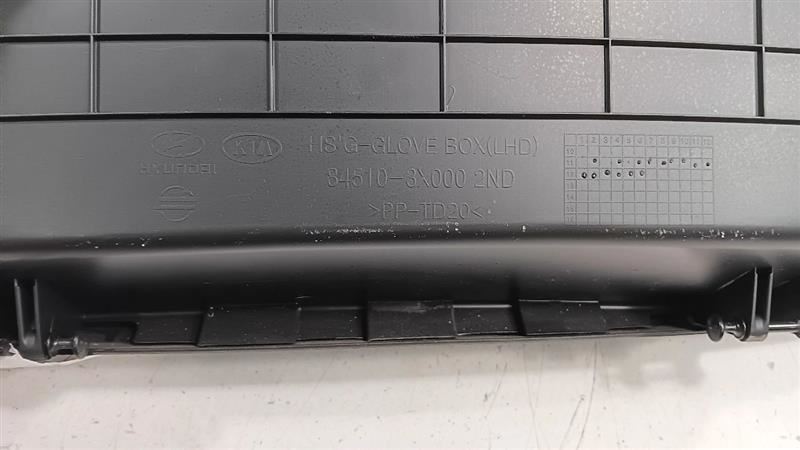 Hyundai Elantra Glove Box Dash Compartment  2011 2012 2013 2014 2015 2016