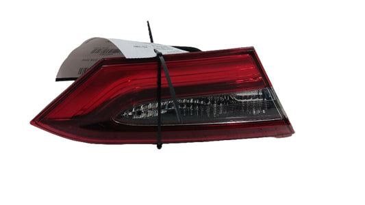 Driver Left Tail Light Brake Lamp Decklid Mounted Incandescent Fits 18-19 CAMRY