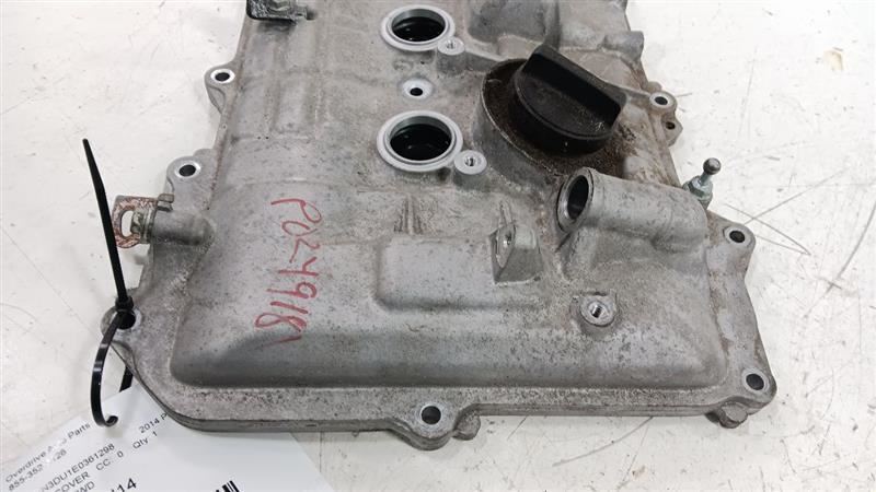 Toyota Prius Engine Cylinder Head Valve Cover 2015 2014 2013 2012