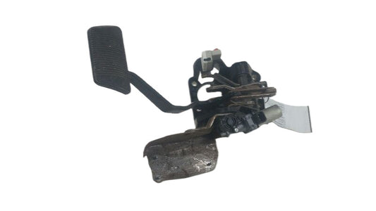 2009 CRYSLER TOWN AND COUNTRY Brake Pedal 2008 2010