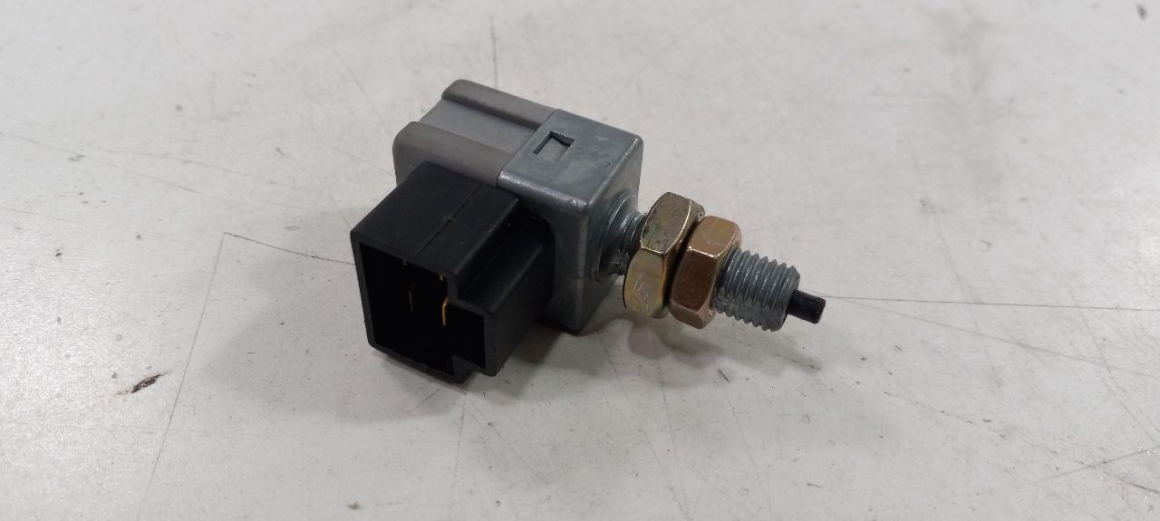 Hyundai XG350 Brake Pedal Switch 2003 2004 2005