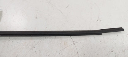 Hyundai Veloster Door Glass Window Weather Strip Trim Front Left Driver 2012 13