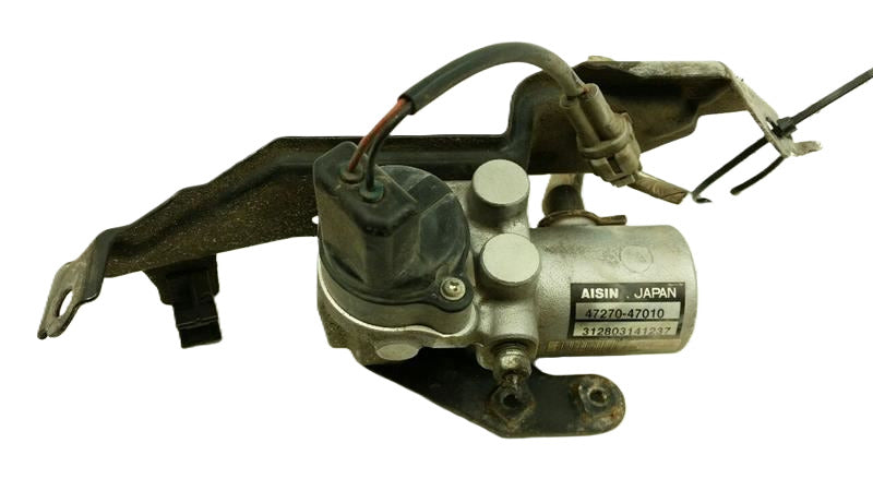 Brake Master Cylinder Fits 04-09 Toyota Prius