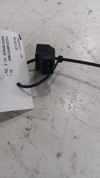 Chrysler 200 Engine Knock Sensor  2015 2016 2017