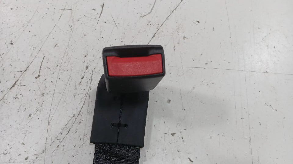 Buick Encore Seat Belt Buckle Latch Left Driver Rear Back  2016 2017 2018 2019