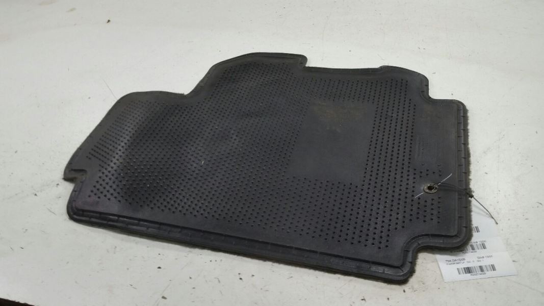 2008 NISSAN SENTRA Floor Mat Left Driver Front SE R 2.5 2007 2009