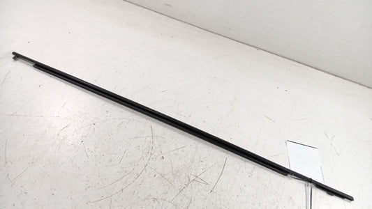 Toyota Prius Door Glass Window Weather Strip Trim Front Right Passenger 2014 13