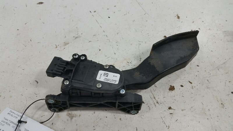 2006 NISSAN ALTIMA Gas Pedal 2002 2003 2004 2005