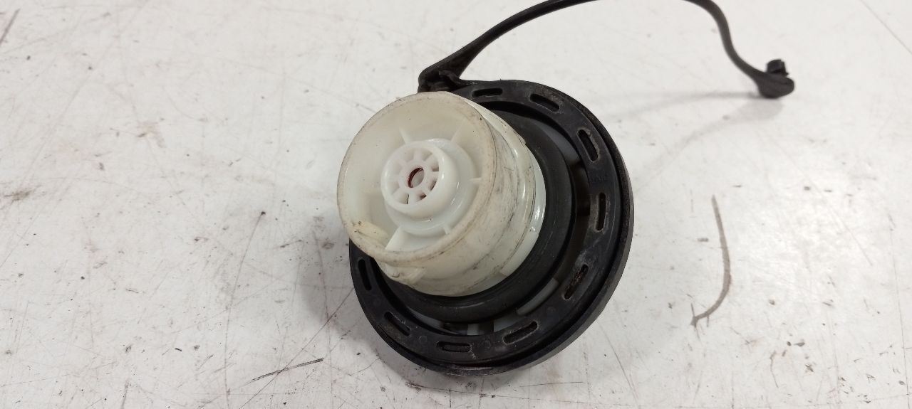 Hyundai Sonata Gas Tank Fuel Cap 2011 2012 2013