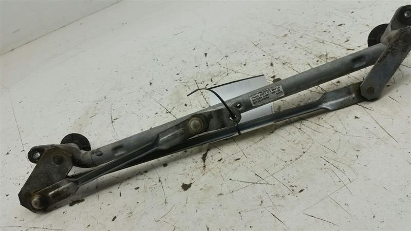 Windshield Wiper Transmission Linkage  Fits 05-10 G6