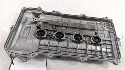 Toyota Prius Engine Cylinder Head Valve Cover 2015 2014 2013 2012