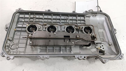 Toyota Prius Engine Cylinder Head Valve Cover 2015 2014 2013 2012