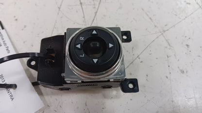 Hyundai Elantra Mirror Switch View Power Door Mirror Switch  2011 2012 2013 2014