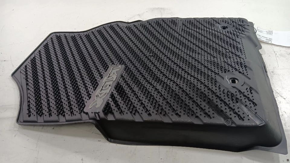 Acura RDX Floor Mat Right Front OEM 2016-2018 Passenger - Used, Quality Part