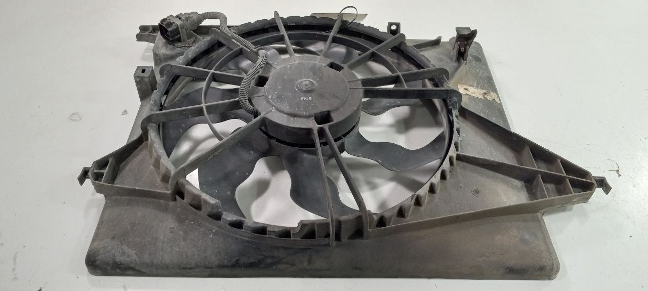 Radiator Cooling Fan Motor Fan Assembly 6 Cylinder Fits 11-13 SORENTO