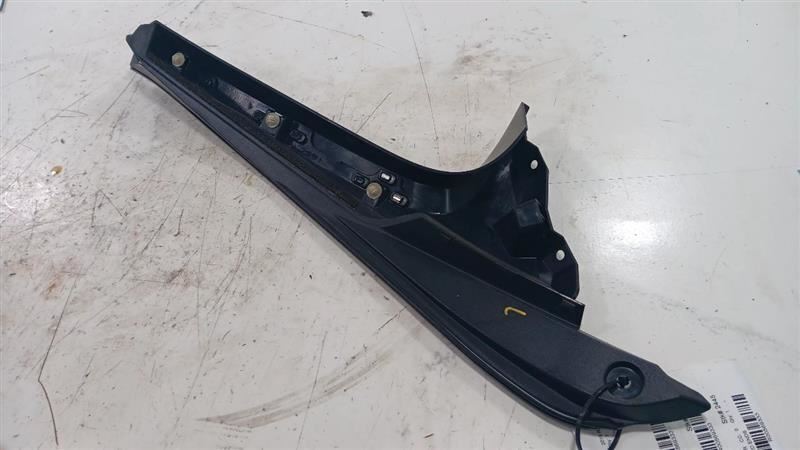 Driver Left Rear Spoiler Ends Fits 19 RAV4