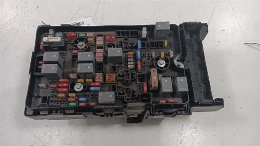 Fuse Box Engine Compartment Sedan Fits 15 200