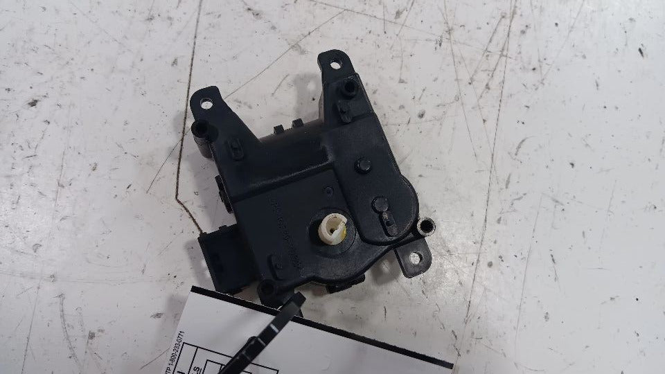 Acura RDX AC Door Actuator Motor 2016-2018 | OEM Used Auto Part