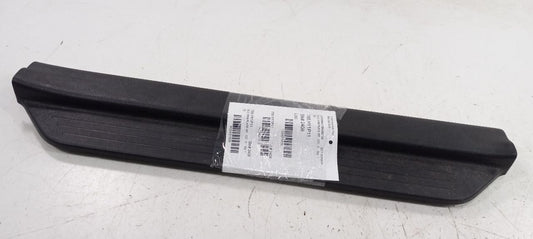 Hyundai Sonata Sill Trim Plate Door Jam Threshold Right Passenger Front 2011 12