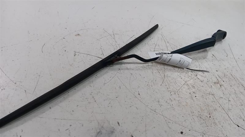 Hyundai Veloster Windshield Wiper Arm Left Driver  2012 2013 2014 2015