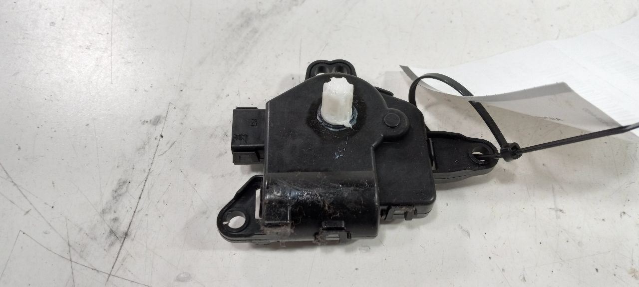 Hyundai Elantra Flap Door Motor Heater AC Door Actuator 2013 2014 2015 2016 2017