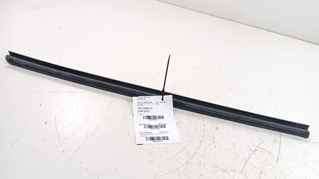 Buick Lacrosse Left Front Weather Strip Interior 2013 2014 2015 2016